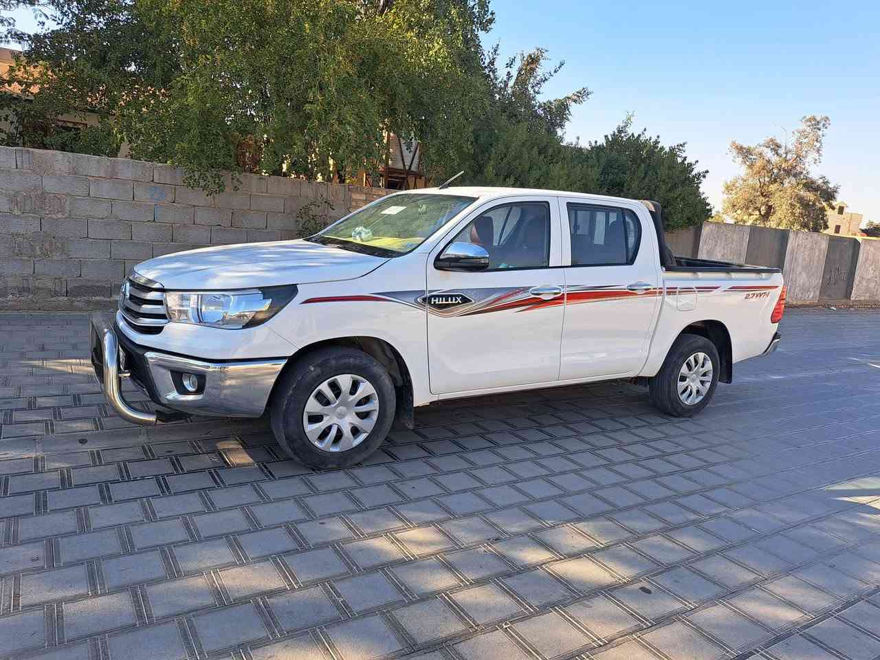 تيوتا هايلوكس ناصي موديل ٢٤ رقم بغداد انكليزي تحويل ثاني يوم  كير عادي مكينه ٤سلندر مكفولة كفاله عامه اخت الزيرو ماشيه ٤٠ الف جاهزه من كل نواحي مامتعوبة سعرها مناسب ٢٤٦ وبي مجال قليل مكاني كربلاء الحسينية 
***********
