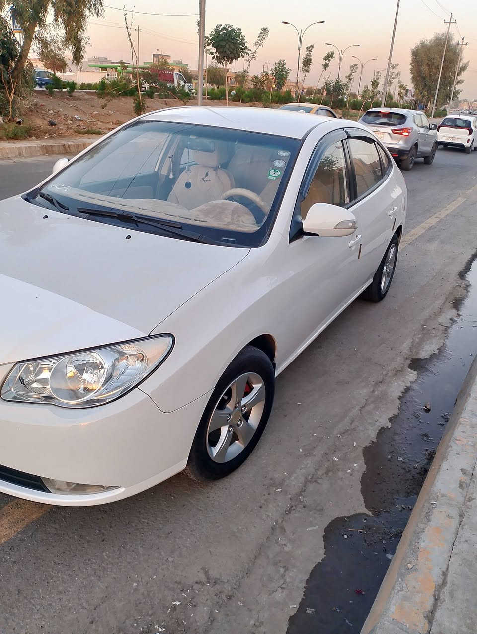 السلام عليكم...
النترا موديل 2010
بدون صبغ 
المواصفات
محرك 16 دوش
شاشه كبيره
السعر 115
وبيه مجال 
تحكمات ستيرن
وباقي المواصفات المعروفه السياره احلئ من الصور
عنوان السياره الموصل حي فلسطين ***********
