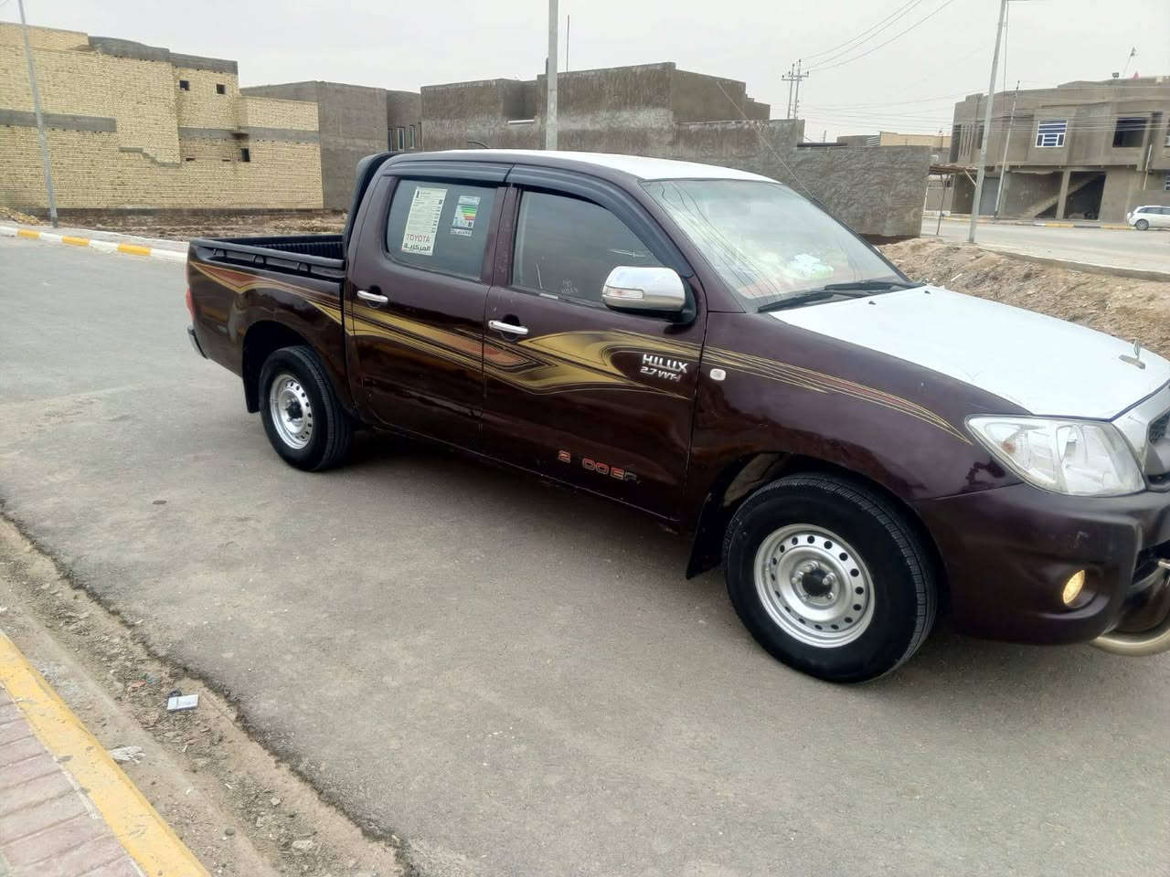 سلام عليكم تيوتا 2006بسمي رقي دولي  جديد  مكينه وكير وحداديه وتبريد  مكفولات تخم تاير جديد بيه باب الايمن تبديل اصلي فقط سعر 125وبيه مجاي ***********
