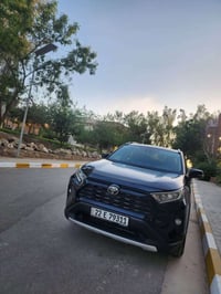 راف فور XLE • تويوتا راف فور 2019 • سيارة تويوتا • راف فور فول مواصفات...