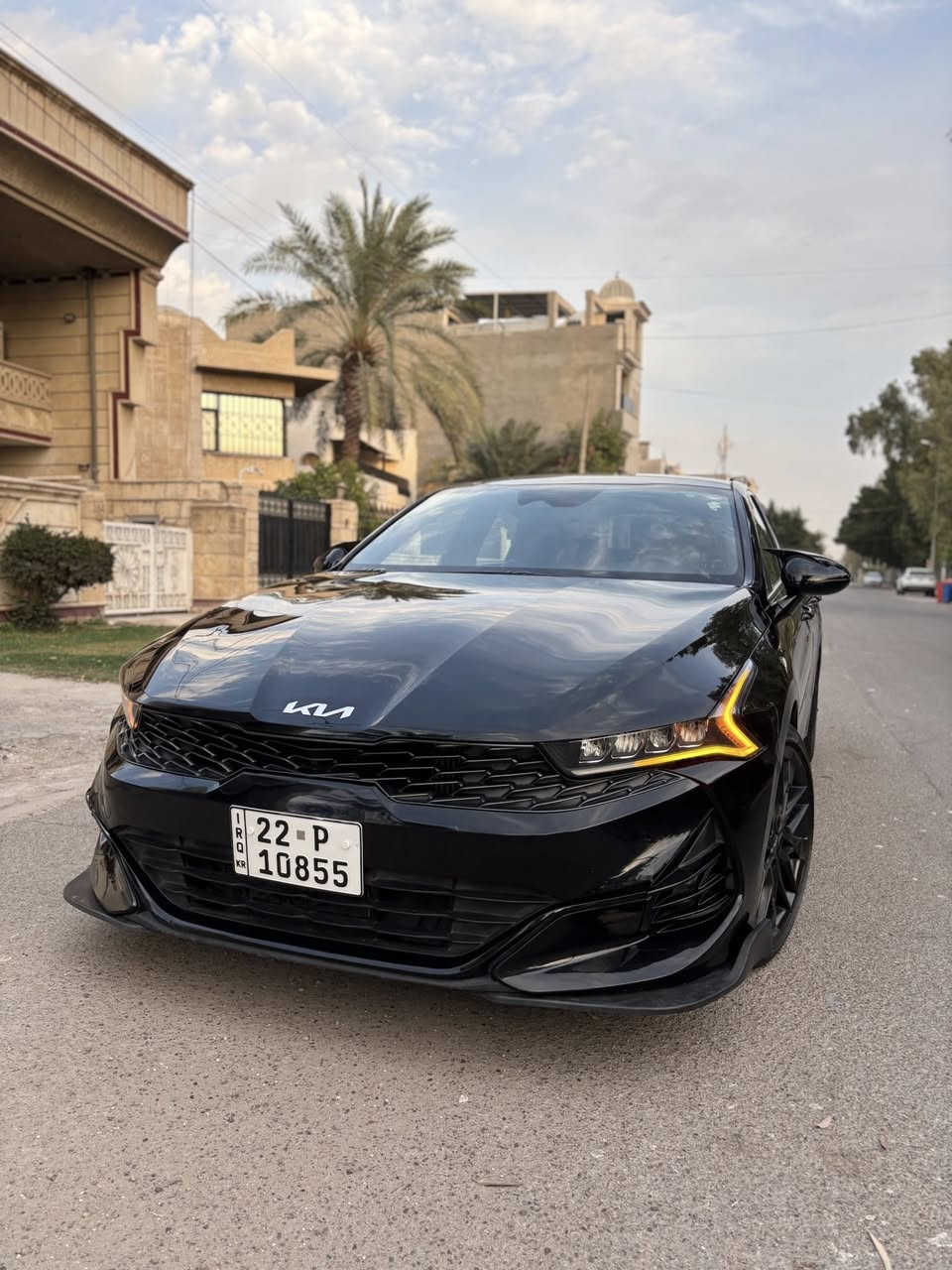 السلام عليكم
كيا K5 GT فول 2024 محرك 2500 تيربو صاروخ ماشية 27 الف 
سياره جديده حادث بسيط 
كامله مابيه نقص حادث جاملغ وباب اليمين ومبدل نفس الون اصلي 
بجم كبس مكان السياره بغداد اليرموك
***********
