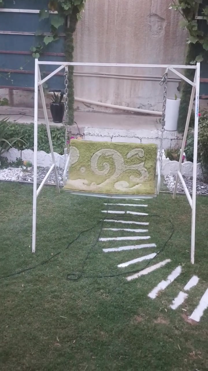 مرجوحه اطفال للبيع ***********
