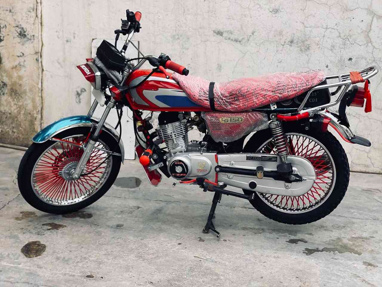 سلام عليكم دراجه تايكر موديل 22 اوراق موجوده مكاني كلار السعر 550 وبيهة مجال


**إذا كنت صاحب هذا الإعلان وتريد حذفه لأي سبب، رجاءا أرسل رسالة إلى الدعم الفني**