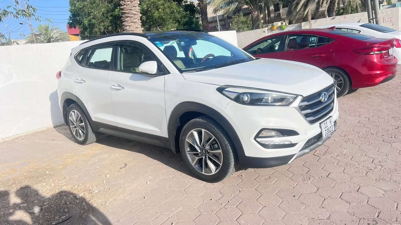 بيع او مراوس توسان 2018 خليجي فول بانوراما  محرك 2000دوش 180وبيه مجال بسيط  
كفاله عامه بيه بس بارد بسيط


**إذا كنت صاحب هذا الإعلان وتريد حذفه لأي سبب، رجاءا أرسل رسالة إلى الدعم الفني**