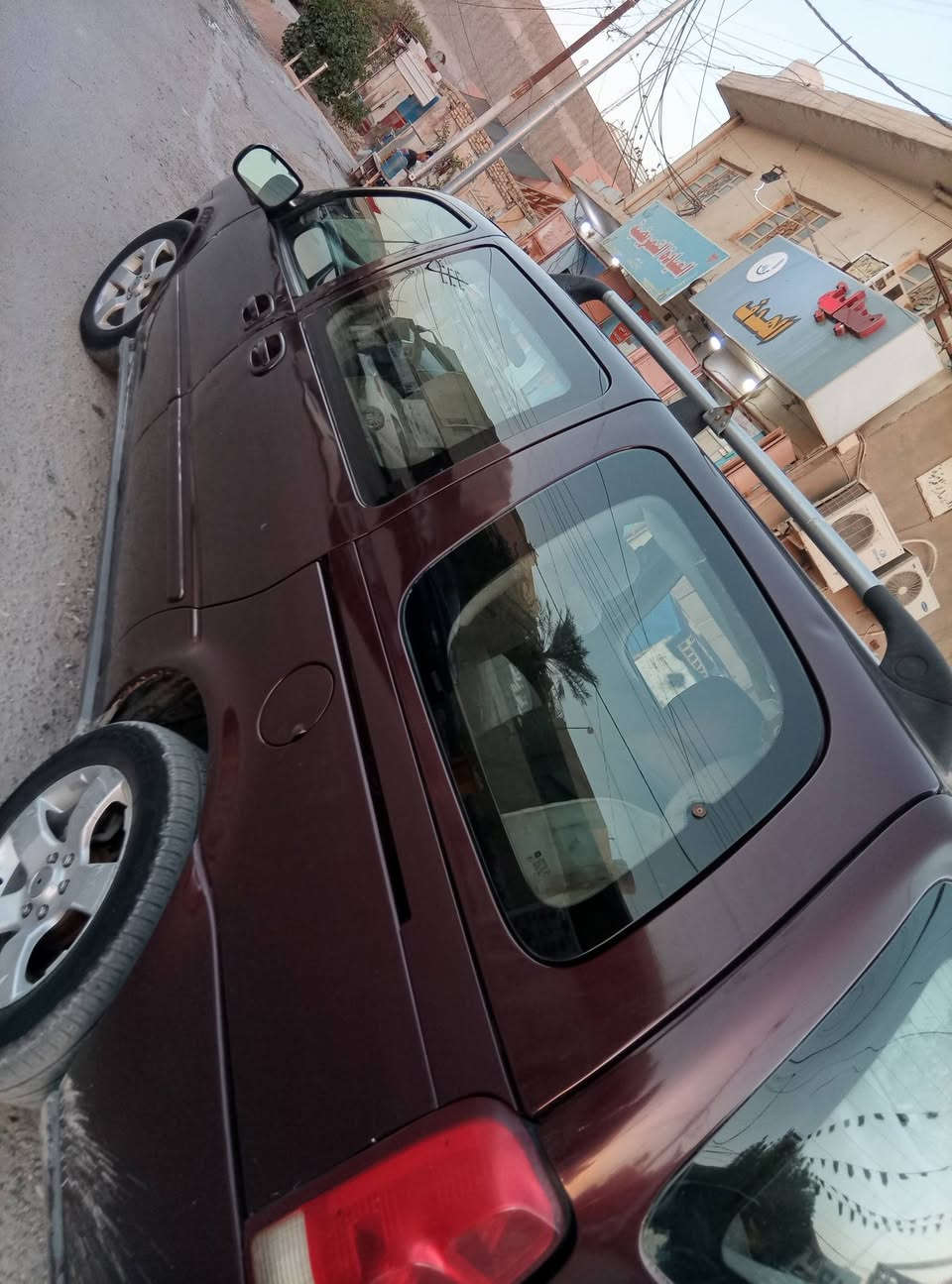 سلام عليكم للبيع شوفر بلاندر 2007 امريكي فول مواصفات تحكم استيرن كشنات كرهبائي تلفزيون عرض دتفت كشنات تبريد ثلج تخم تاير حداديه كله جديد سنويه لل 28 رقم بغداد تحويل مباشر مكانها حله سعرها بلاش مستعجل ع بيعتها 65 وبيها حك الجيه رقمي *********** الكلين السياره بدون حادث
