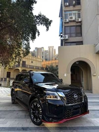 نيسان باترول نيسمو محرك V8 – سلندر سيارة تجمع بين الفخامة والطابع الري...