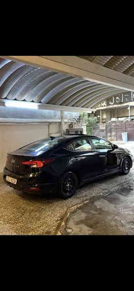 السلام عليكم 
النترا 2019 امريكي سياره بدون ضربة سرقة فقط بنيد وقبق جنطه بيهه طخه بلعراق بلباب الخلفي ومصبوغ سياره بدون ايرباك بدون دواخل كله مكفول فول مواصفات بصمه فتحه اشاير بلمري كشنات جلد تدفئه كشنات وستيرن تحديد مسار تثبيت سرعة مواصفات الفول صدر جديد تايرات قبل ٤ ايام شادهن جدد بدون اي نقص بيهه  تنقيص دهن فقط 
مكان سياره غزاليه السعر ١٣٠ مجال بسيط رقم اربيل باسمي تحويل ثاني يوم ***********
