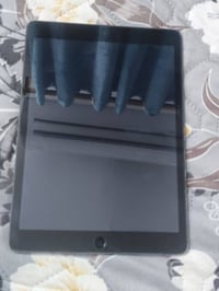 آيباد ٩ • ٢٥٦ • بطارية ٨٢٪