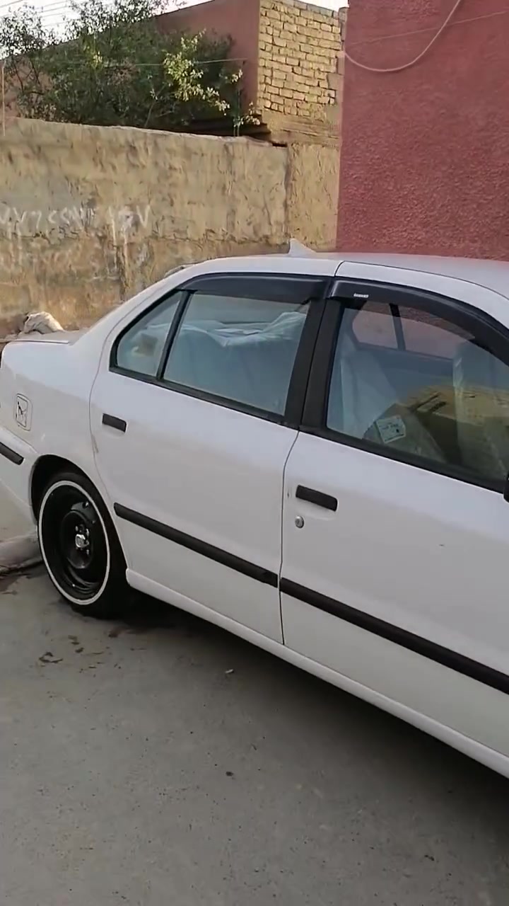 السلام عليكم سمند موديل ١٤  بيها صبغ في البنيد ورشات دوس والهلالات السعر ٥٥ المكان بغداد مدينه الصدر ***********
