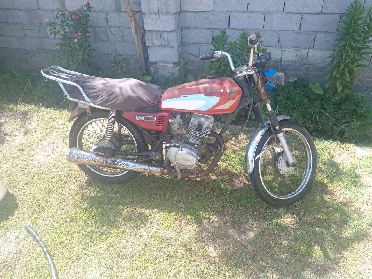 سلام عليكم دراجه ارشه البيع كلك السعر 175 او بيه مجال مكاني بابل المحاويل قريت البعلوان او هاذه رقمي ***********
