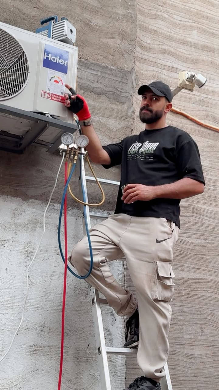 🚛 شركة النور لنقل الأثاث داخل بغداد***********
✅ فتح وشد غرف النوم والسبالت ✅ عمال مختصون وخبرة عالية ✅ سيارات كيا  لنقل جميع أنواع الأثاث ✅ سرعة بالعمل والمحافظة على الأثاث
📞 واتساب واتصال: ***********

