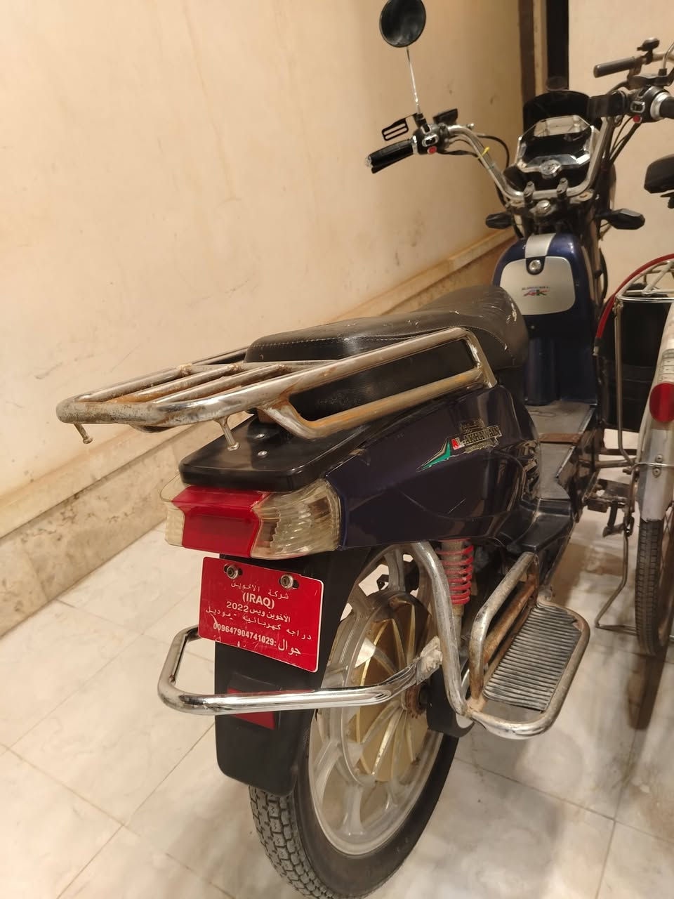 السلام عليكم
دراجه شحن هارلي شركه الأخوين كهربائيات كلها شغاله
 السعر 400،000 الف دينار بي مجال
العنوان الأنبار-الرمادي
اتصال ***********
