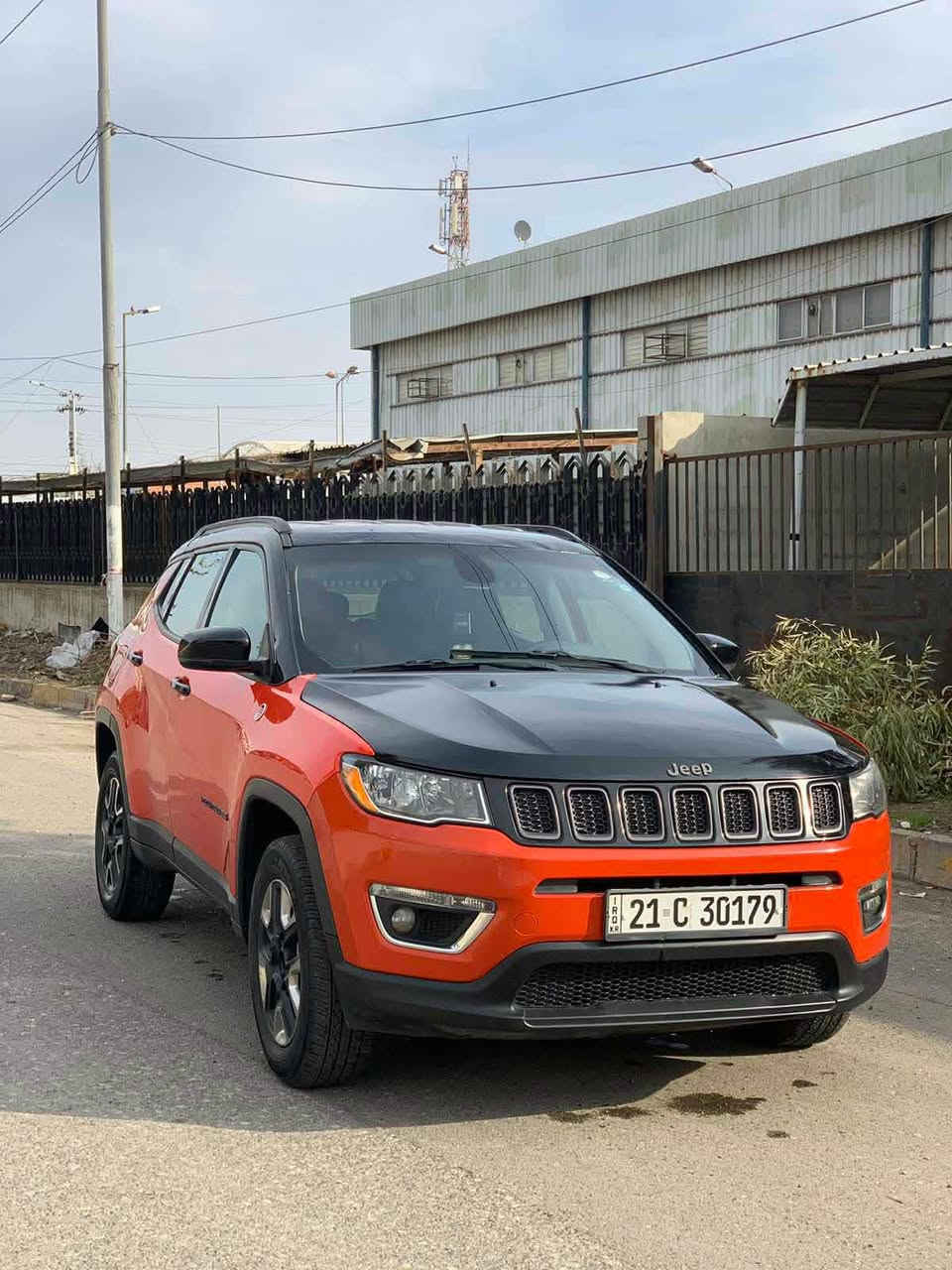 2020 𝐉𝐄𝐄𝐏 𝐂𝐎𝐌𝐏𝐀𝐒𝐒-𝐓𝐑𝐀𝐈𝐋𝐇𝐀𝐖𝐊
مۆدێل 2020
دەبڵ ئەکسل (٥ نیزامی ڕۆشتن) قفڵ ئەکسل
فول مواسەفات 
شەغال
صقف ڕەش
کوشن جلد
شاشە گەورە
تەبرید مەرکەزی
کوشن هیت
سوکان هیتر
‏‎جيب كومباس شكل جديد موديل : 2020

‏‎المواصفات : 𝐓𝐑𝐀𝐈𝐋𝐇𝐀𝐖𝐊
‎دةبل اكسل 4x4
‎‏‎بصمة ابواب 
‎‏‎بصمة تشغيل 
‎‏‎كاميرا
‎هاند بريك بصمة
‎اوتو هولد :  Auto Hold
‎اوتو ستارات : Auto Stard 
‎اوتو ستارات : Auto Stop‎
‎رادار امامي (تحديد مسار)
‎‏‎رادار جانبي (نقاط عمياء)
‎‏‎رادار خلفي (التحذير من الاصطدام)
‎‏‎حساسات خلفي 
‎نظام : AUTO
‎نظام :  ECO
‎نظام : SPORT
‎نظام : OFF-ROAD
‎نظام : SNOW
‎تحكم ستيرين
‎ستيرين هيتر
‎كشنات جلد
‎كشنات كهربائي
‎كشنات هيتر
‎تبريد لمس
‎تبريد مركزي
‎
ڕقم شاصي: 3C4NJDDB4LT133289
4 پارچەی بۆیاغە لەگەڵ پەلەیەک لە سقفی بەشی دواوە
ئێڕباگ سیستەم
نرخ:101
ژ.م :*********** أربيل, العراق
