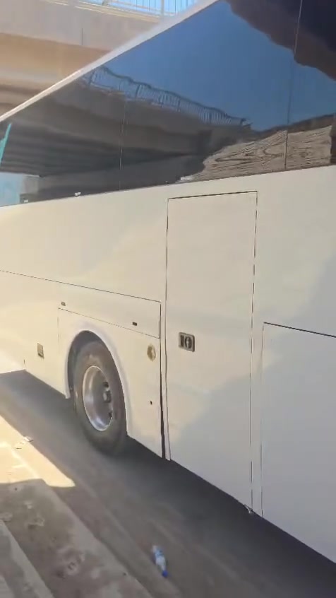 السلام عليكم ورحمة الله وبركاته
للبيع باص سكانيه موديل ٢٠١٠ رقم دهوك باسمي (٥٠) نفر يوجد فيها خروجيه الى العمره ويوجد فيها تأمين بروانه الى ايران مدة سنة.

رقم الهاتف:
***********
***********
