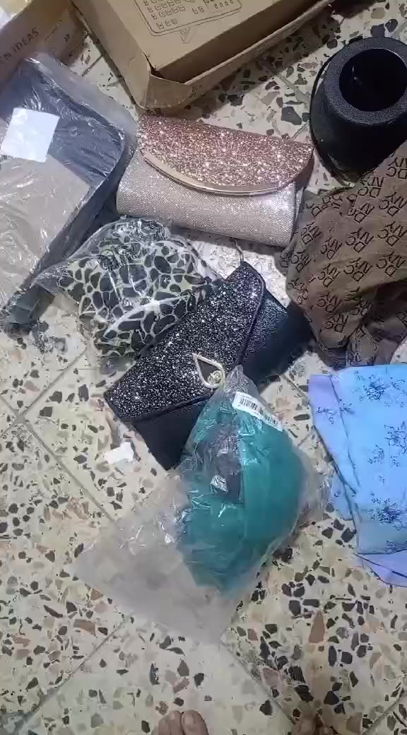 شليف مكس.  70قطعه  شلعه


**إذا كنت صاحب هذا الإعلان وتريد حذفه لأي سبب، رجاءا أرسل رسالة إلى الدعم الفني**