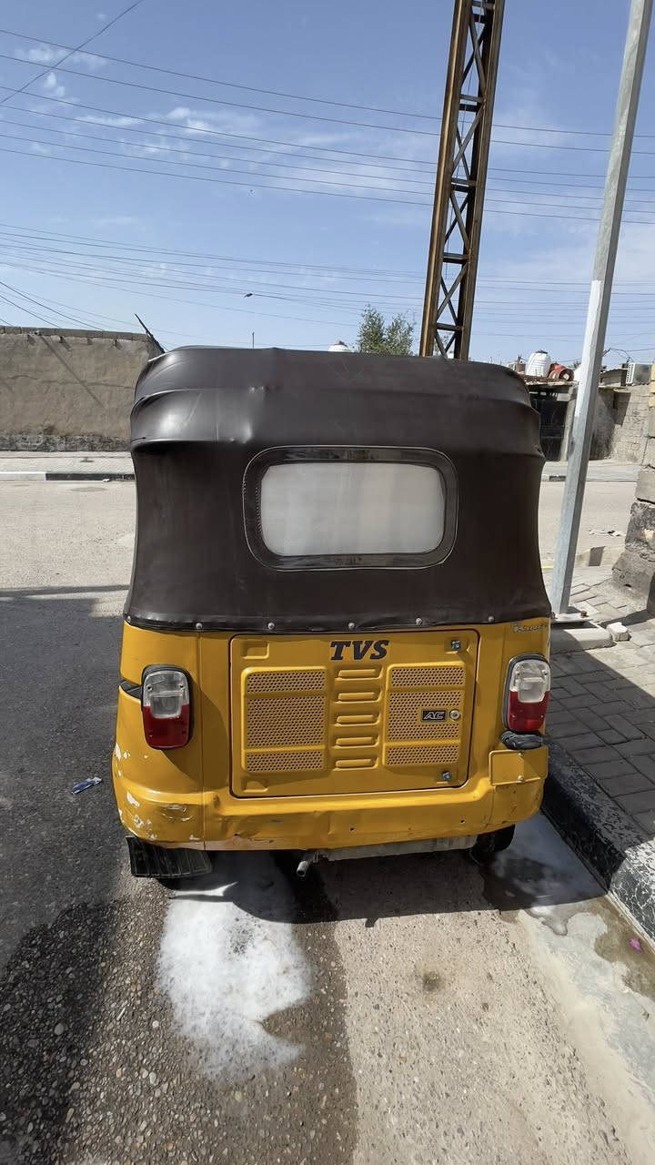 تكتك تي في اس مديل 20اوراق بصرة //محرك مجفت مرة وحدة ولبدي  شوفت عينك حدادية جديدة وايرات نمر وكلجات جديدة كلجات جديدة مكاني البصرة 5ميل 
الاستفسار // ***********..
