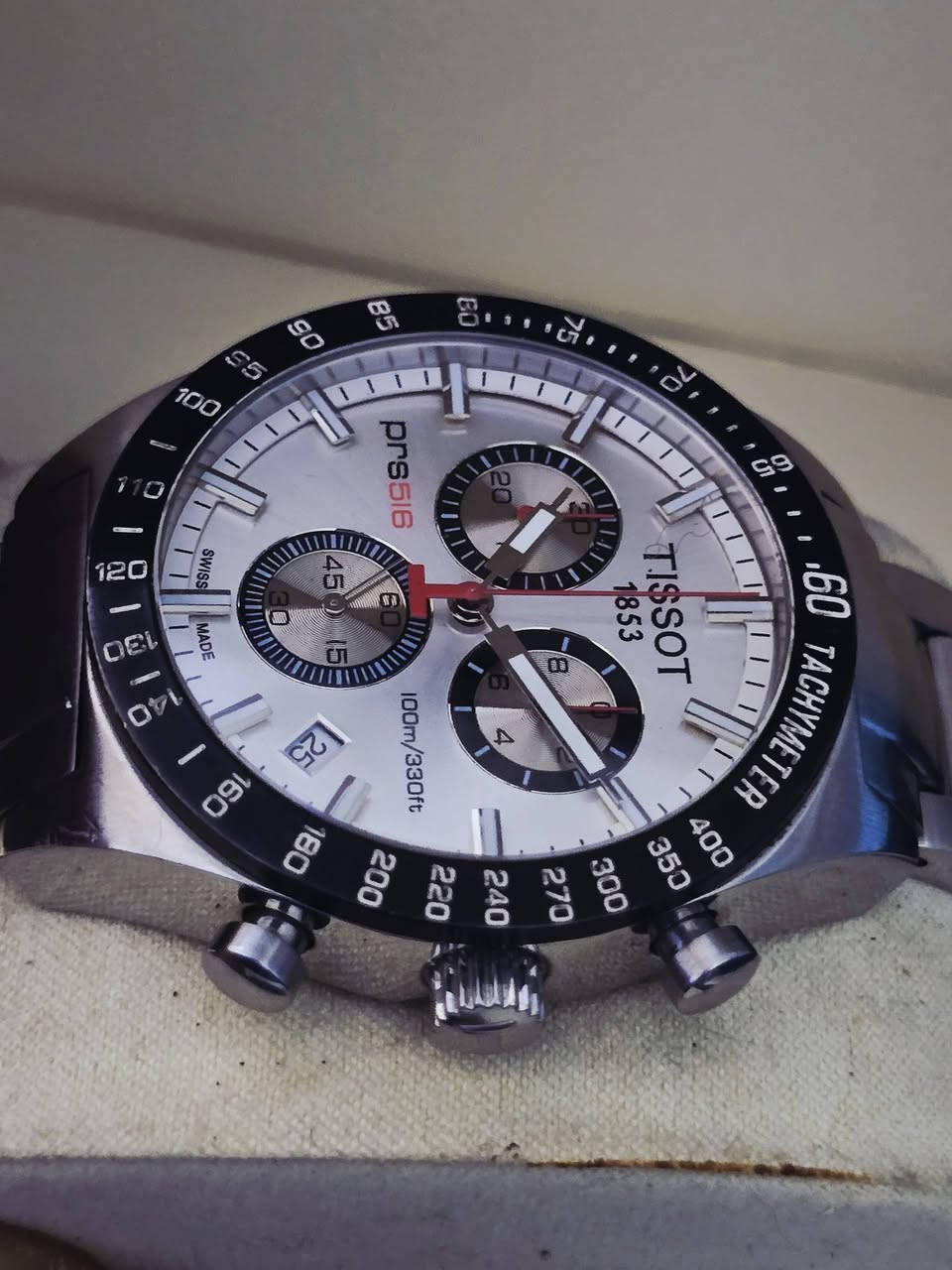 تيسوت
سويسري بطاريه 
كونوكراف ستوب وتش سناتر شغاله 
جام زفير 
سير ستنل ستيل اصلي 
نظافة تامه 
قطر ٣٣
١٥٠ دولار 
المكان اربيل 
يوجد توصيل 

Samer Akeel AlJboory 

https://www.tiktok.com/@samerakeelwatch?_r=1&_t=ZS-92XzzfzgLln


**إذا كنت صاحب هذا الإعلان وتريد حذفه لأي سبب، رجاءا أرسل رسالة إلى الدعم الفني**