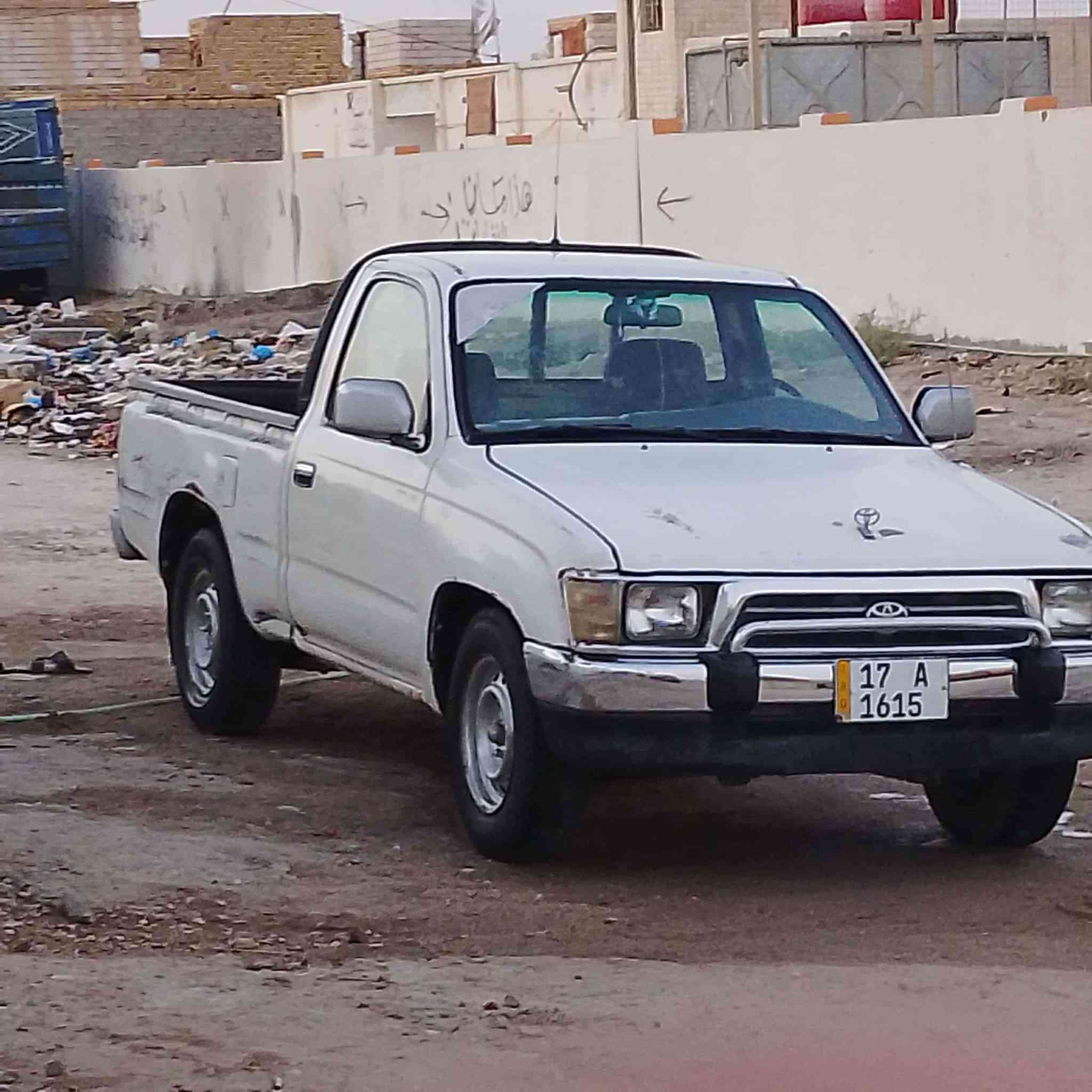 سلام عليكم بيك تيوته ٢٠٠١ للبيع رقم مثنى سنويه ل ٢٨ بسمي تحويل ثاني يوم محرك ما مفتوح كير اكسن مكاني ناصريه ***********
