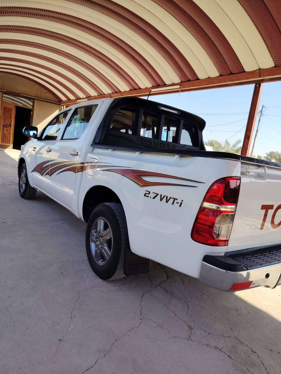 السلام عليكم بيكم 14 كفاله عامه سبير منازل ماشه 117 سياره جديده بغداد بسمي السعر 250 وبيها مجال الستفسار ***********
