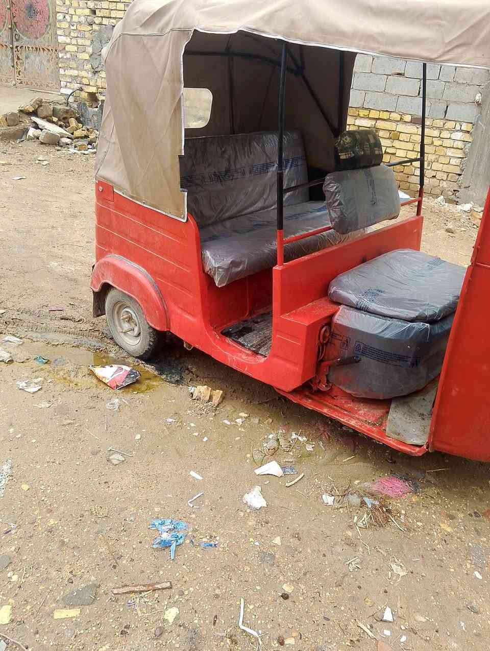 تكتك للبيع موديل 18 رقم بابل سنويه تحويل مباشر محرك 20 كهربائية جديد سعر 4300 بي مجال عنوان بابل الحمزه الغربي رقم ***********
