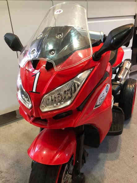 السلام عليكم
دراجة شحن للبيع بحالة جيدة جدا استخدام قليل
السعر 100 ألف وبيها مجال
بغداد حي الاساتذة قرب سريع حي العامل
*********** واتساب
***********
وشكرا لإدارة الموقع
