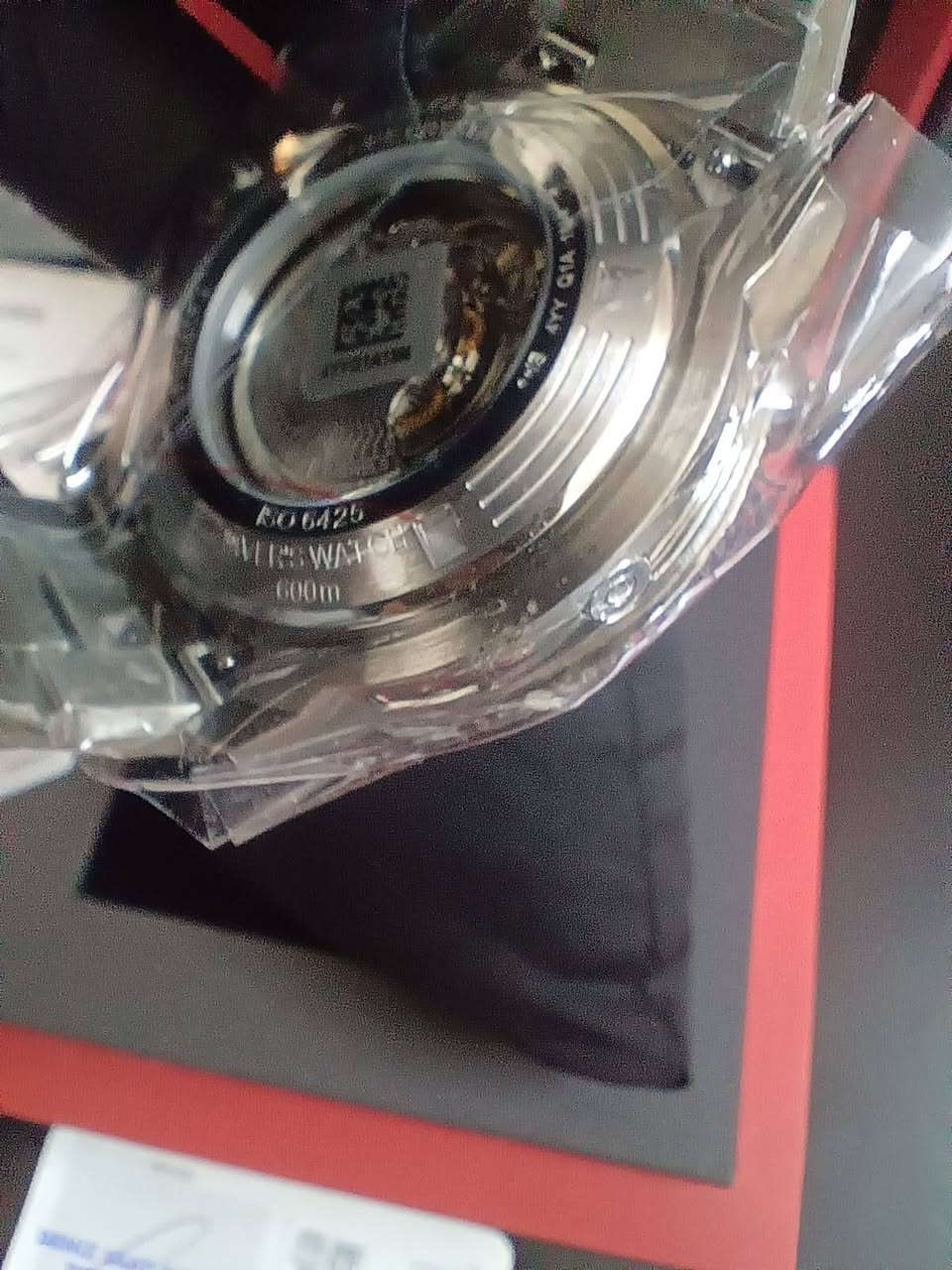 ساعة تيسو سيستار أصلي 2000 بروفيشنال باورماتيك 80  T120.807.11.091.00
ساعة تجمع بين الأداء العالي والتصميم الأنيق. تتميز هذه الساعة السويسرية الصنع بإطار دوار أحادي الاتجاه من السيراميك
مقاومة للماء حتى عمق 600 متر، 
ميناء أخضر متدرج خلاب، 
تعمل الساعة بحركة باورماتيك 80، تضمن لك الدقة والموثوقية 
نوع السير ستانلس ستيل
نوع الجام زفير مقاوم للخدش
الساعه كامله الملحقات 
الساعه جديده لوك غير مستخدمة كاملة الملحقات مع الملسقات و تغليف
السعر : 650$
تفاصيل اكثر موضحه كامله بالصور


**إذا كنت صاحب هذا الإعلان وتريد حذفه لأي سبب، رجاءا أرسل رسالة إلى الدعم الفني**