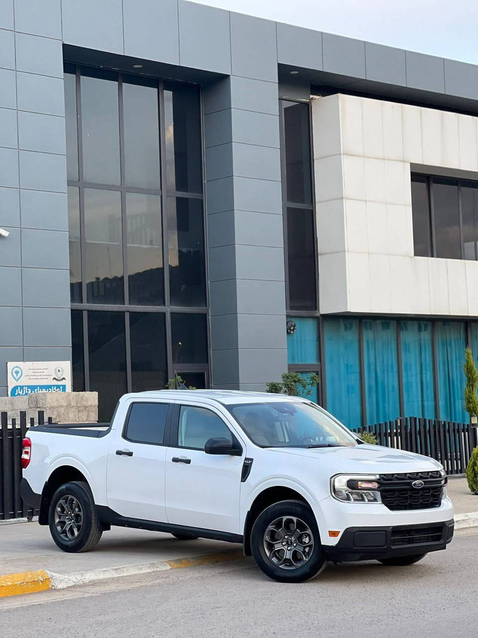 فورد مافريك XLT2024 بەس بونیت بویاغ بی ناوگرتن نمونە لە جوانی تەنها 8هەزار رۆشتووە هەموو گیانی بەشەرت زمارەکاتی نەشکاوە سحر160گەڵاو مجال***********
*********** رانية, السليمانية
