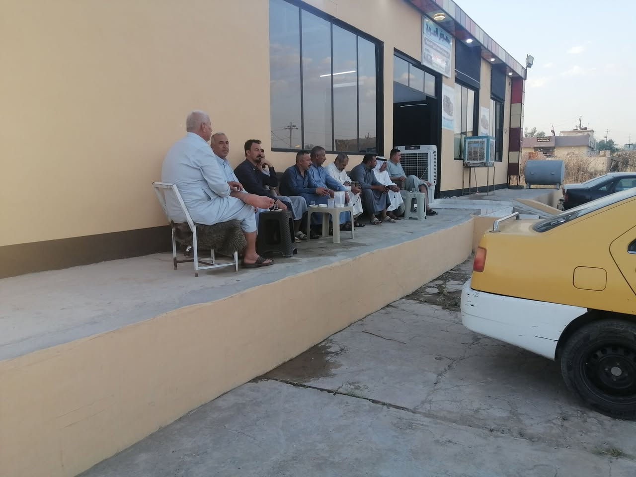 افتتاح #معرض_العريج_للسيارات 
يسرّنا الإعلان عن افتتاح معرض السيارات في قرية العريج للعم الشيخ مشعل رفاعي ياسين الحادي (أبو رفاعي)
نوفر لكم كافة أنواع السيارات وبأفضل العروض والأسعار، مع خدمة مميزة وثقة عالية في التعامل.. 
الموقع: قرية العريج قرب مفرق حمام العليل. 
للاستفسار والحجز يرجى الاتصال على الأرقام التالية*********** 
***********
