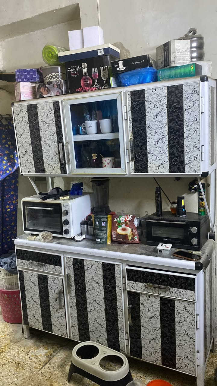 غراض للبيع عنوان الاعظميه ***********
