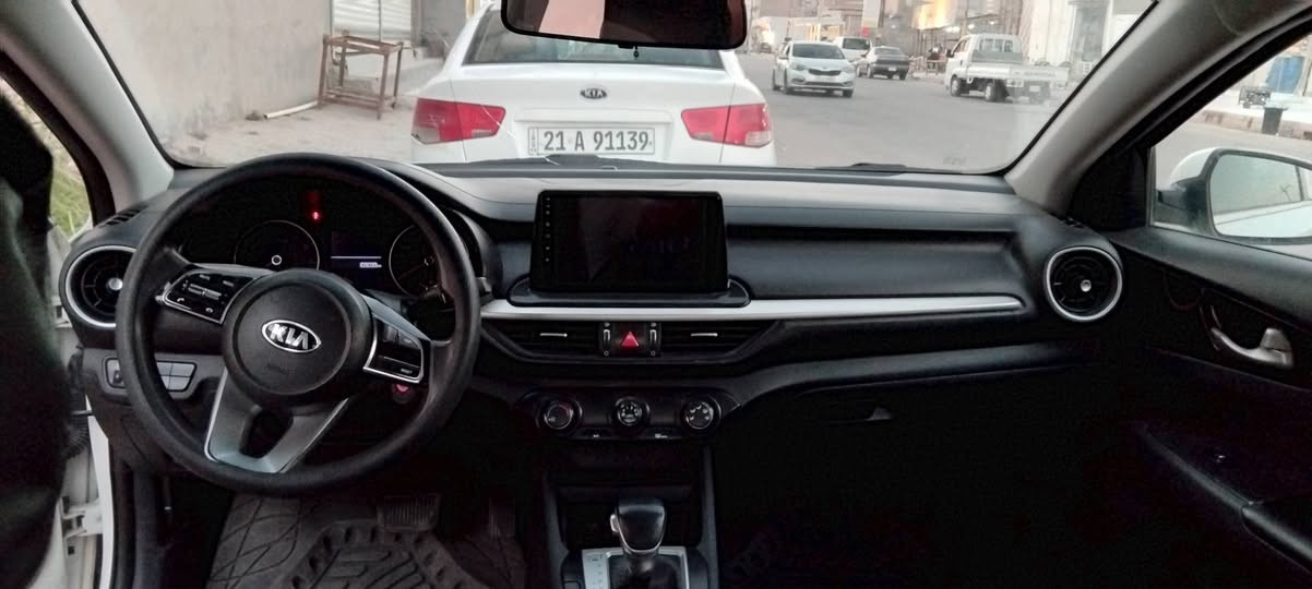 السلام عليكم سيراتو 2019 رقم اربيل شرط التحويل والوكالة فتحه مري شفط الداخل اسود تبريد قطعتين السونار مرفق مع الصور السعر 133 وبيه مجال ان شاءالله فديو لسياره راسلني واتساب وادزه  العنوان واسط الزبيديه 
***********
