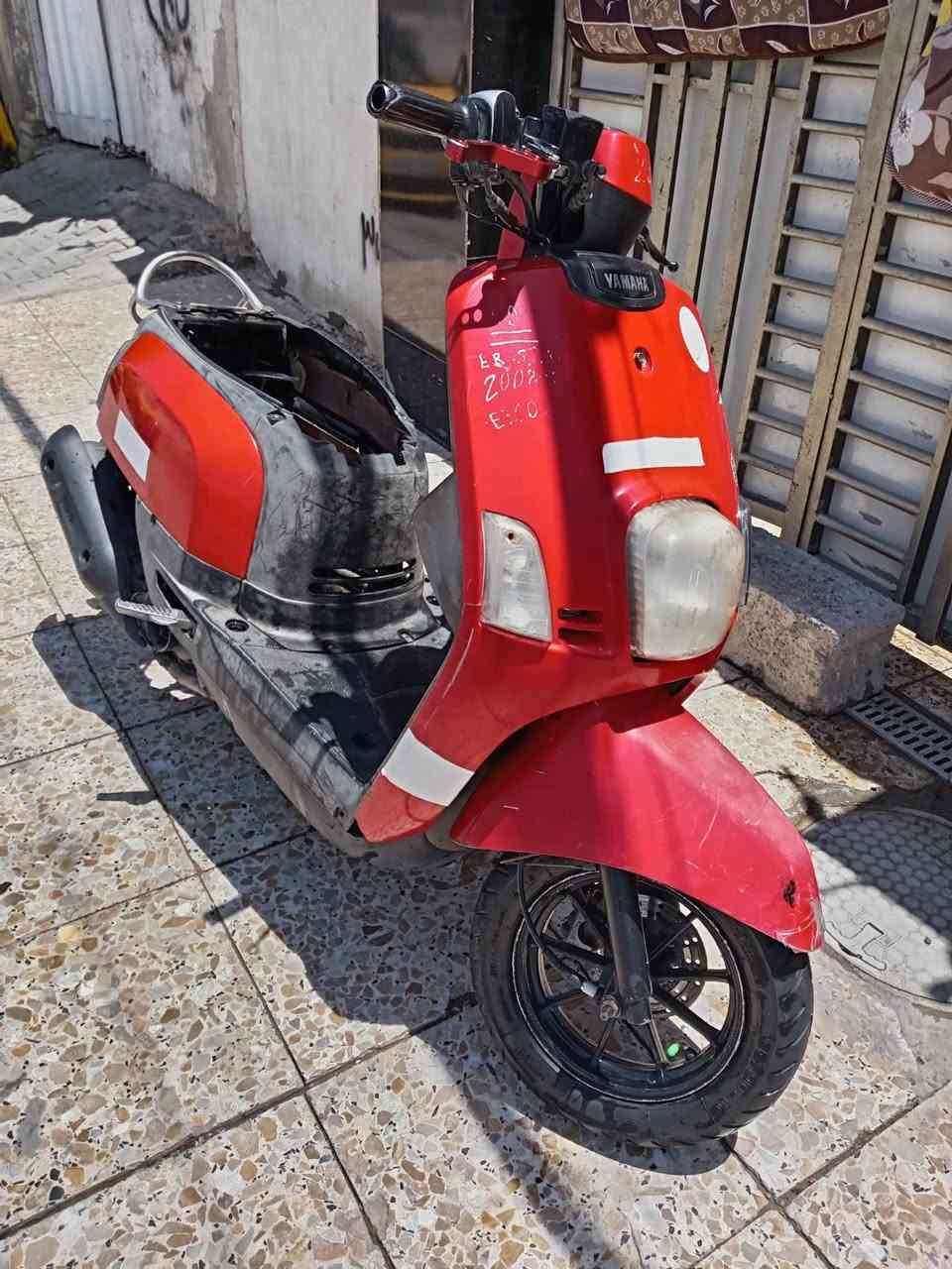للبيع فقط بوليس نوزل بلاديه كلها ختم ويه المكينه مال جناي ما مامتعوبه الله شاهد نضيفه كلش وبيها وياله مشيف اصليات ويدات بريك رياضي  سعر 550 وبيه مجال قليل مكاني بغداد الحسينيه مال الراشديه شراي اتصل رقمي***********
