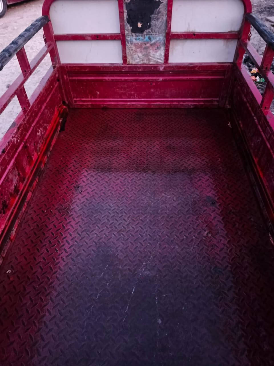 السلام عليكم ستوتة دايون موديل 18 اوراق أصولية السعر مليون 200 وبيها مجال مكان ديالى بعقوبة شراي اتصل ***********
