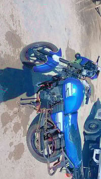 دراجة موديل عشرين مكفولة للبيع مليون وبيها مجال لاستفسار المراسلة أو ا...