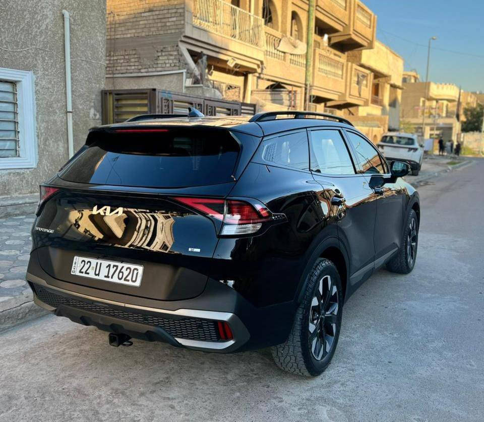 للبيع كيا سبورتج( X_line) 2023 

اللون اسود ملكي .. 
فول 1/1   اعلى مواصفات 
عداد المسافات  52

حادث بارد فقط السونار موجود بالمنشور .. بدون صبغ بدون تبديل 
السيارة مرقمه اربيل تحويل مباشر او وكاله 
السيارة جديدة حيل بمعنى الكلمة 

المواصفات:-
♦️ بصمه 
♦️تشغيل عن بعد
 ♦️ رادار امامي 
♦️ بانوراما 
♦️كشنات جلد
♦️ شاشه كبيره لمس و عداد ديجيتال 
♦️ محرك 2500
♦️حساسات
 ♦️تحكم ستيرن
♦️ فور ويل 4&4
♦️ لدات امامي خلفي 
♦️ اطفاء ذاتي 
♦️ تشغيل كاميرا 
♦️تبريد قطعتين  بيانو 
♦️ كشنات تدفئه
♦️ارباكات عدد 10
♦️ خمس وضعيات قياده (سمارت- سبورت- اقتصادي-ثلجي - اعتيادي)
♦️ كير 8 سرعات
♦️ اشاير بل امري 
♦️شحن واير ليس 
♦️ كرسي السائق  كهرباء  
♦️جنطه كهرباء 
♦️مانع انزلاق 
♦️فول تحكم ستيرن 
♦️قياده ذاتيه 
♦️مثبت سرعه 
وبعد بيها مواصفات .. 
———————————————————————
السعر 208 وبيها مجال بسيط جدا 
الاتصال *********** بغداد, العراق
