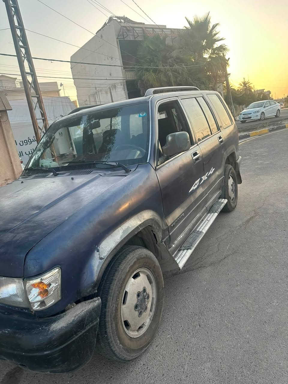 اسوزو تروبر مكينه وكير vvt ثنين ونص طخم جديد طخم تاير جديد موديل 1992 سياره نضيفه هزه ورقم وسنويه جديده كابون بانزين تحويل شرط بيها بعض الملاحضات سعر 40 وبيها مجال مكانها موصل حي الميثاق للأستفسار اتصل على الرقم التالي ***********
