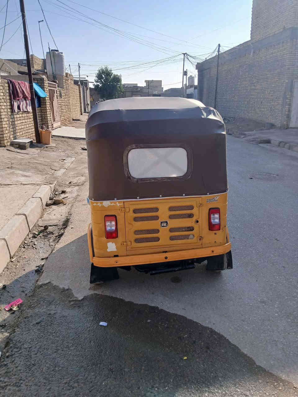 تكتك للبيع موديل ١٩ شهر ٨ أوراق كفاله للترقيم سعر ٥ ملاين وبيه مجال عنوان ميسان حي الحسن العسكري للاستفسار ***********
