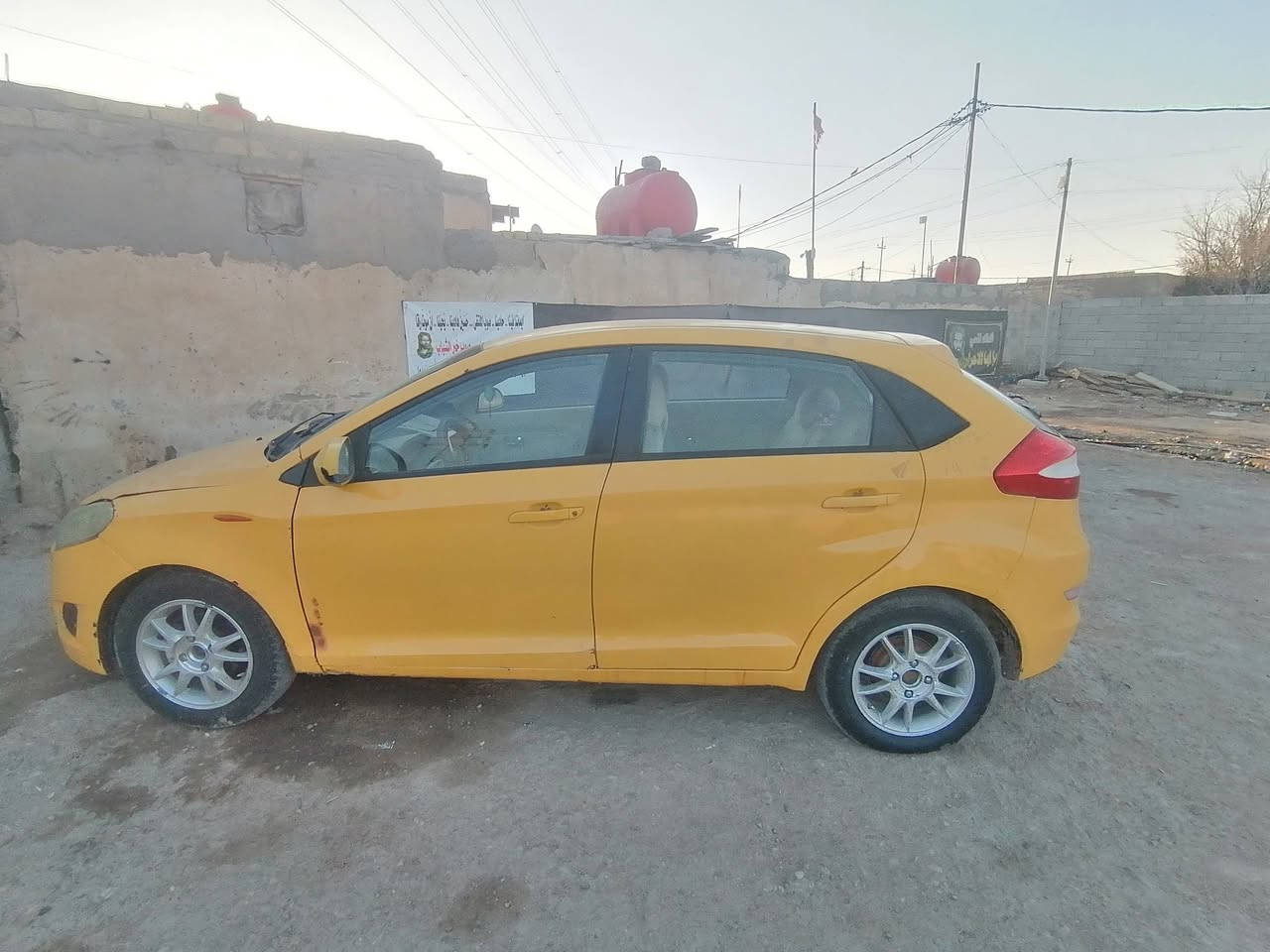 سياره للبيع
***********
