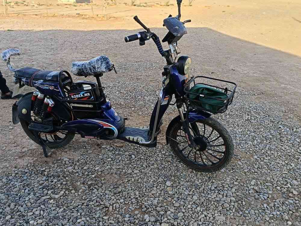 السلام عليكم ورحمة الله وبركاتة
درجة شحن  البيع الاستفسار على هاذا الرقم ***********
السعر 250 وبيه مجال الطيبين
