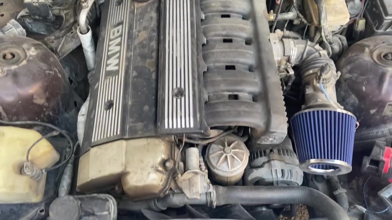 E36
1993
25 مسكر فانوص 
كير مكينه مكفولات 
بيه نقوصات بسيطه
تبريد منضومه جديده نقص بس غاز 
مراوس بصقر ونطي فرق او 500 نظيفه


**إذا كنت صاحب هذا الإعلان وتريد حذفه لأي سبب، رجاءا أرسل رسالة إلى الدعم الفني**
