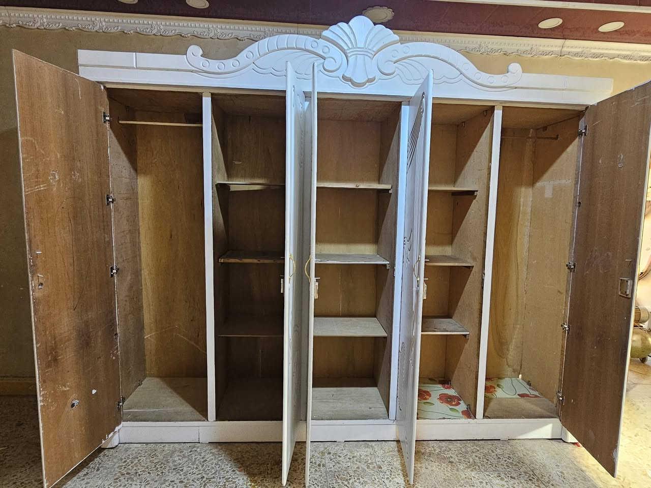 كنتور صاج تسكام نضافه ١٠٠% منفصل كل خانه وحد. سعر ٢٧٥ بي مجال جدا بصيط ناصريه مركز


**إذا كنت صاحب هذا الإعلان وتريد حذفه لأي سبب، رجاءا أرسل رسالة إلى الدعم الفني**