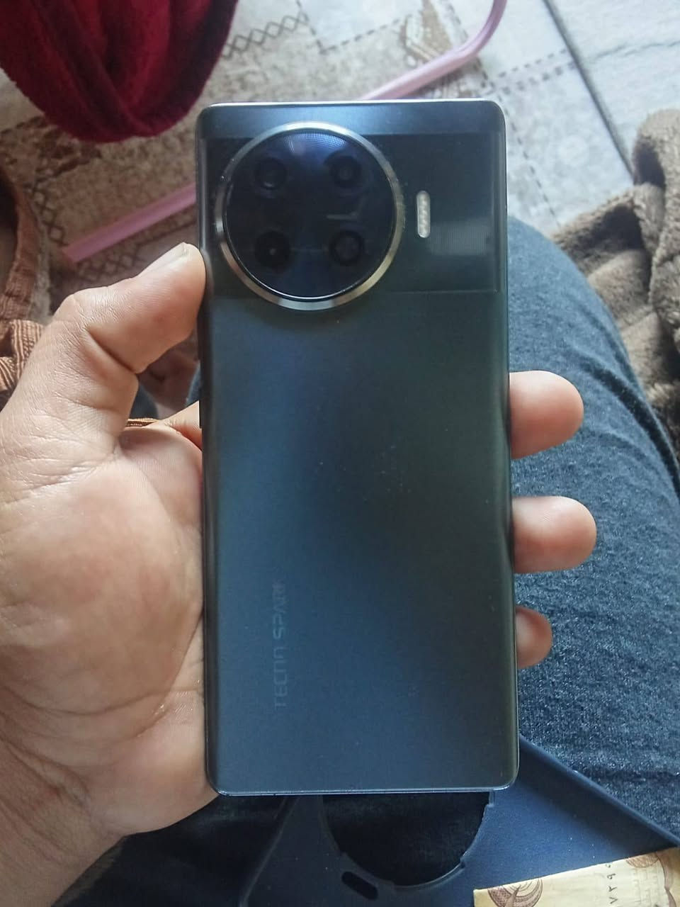 السلام عليكم
جهاز للبيع نوع تكنو سبارك 20برو 
ذاكره 256 شرط ما مفتوح جهاز نضيف
الشراي ياتصل ويدلل ***********
