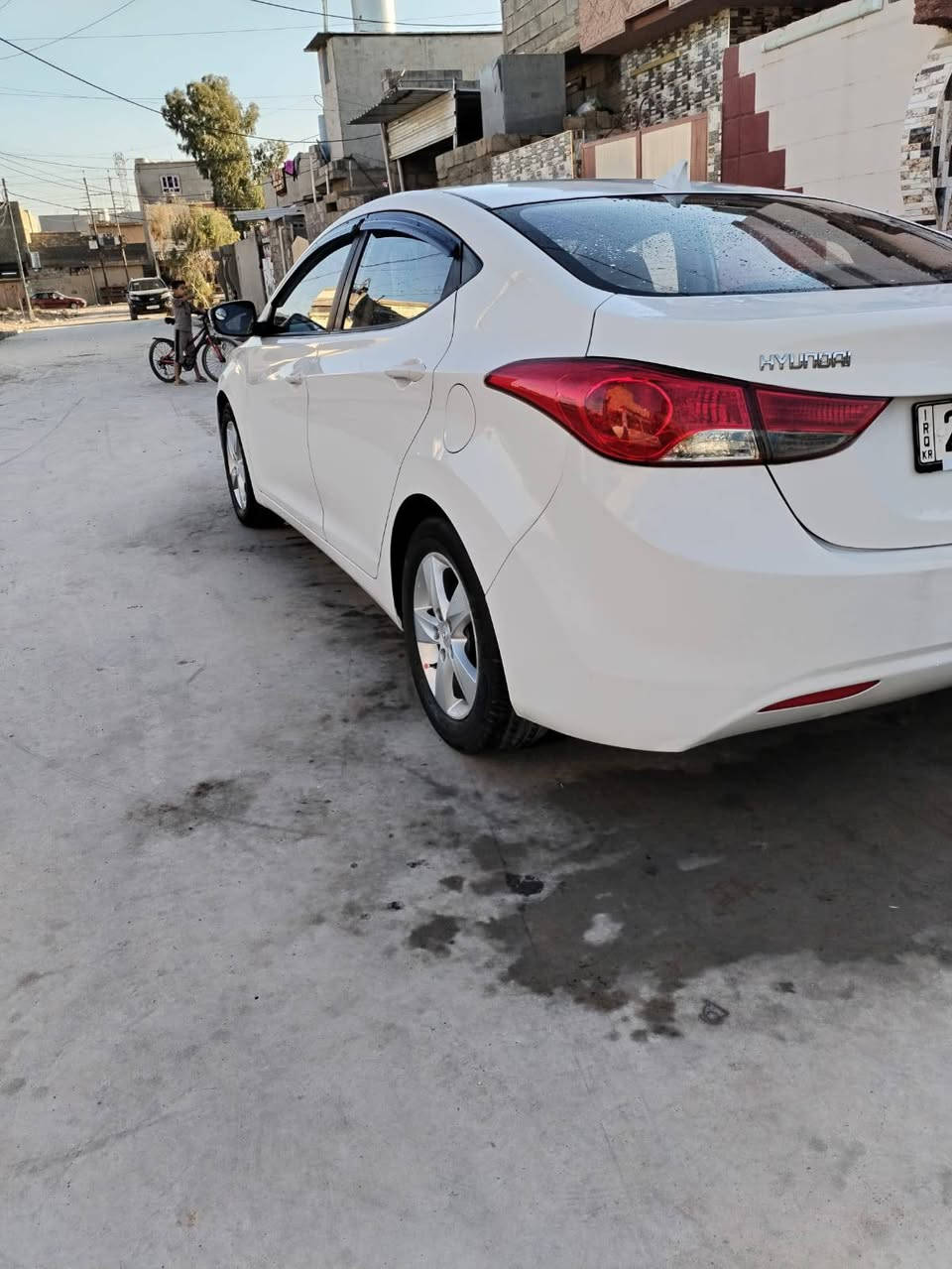 الانتر موديل 2013سياره كلين قطرت صبغ مابيها. طخم تاير جديد لوك تالندي الاصلي كاربون بانزين  سياره عل 120دك جرس هازه جديد رقم جديد مكينه شرط لاصرف ولانفق ولامفتوحه ماملعوب بيها مامضروبه صبانه السعر 127وشويه بيها مجال تحويل مباشر للستفسار ‏‪***********‬‏
