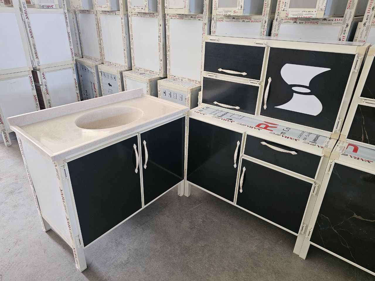 كاونتر ارضي وملحق متر    مع  سنك متر  مرمر بغداد, العراق


**إذا كنت صاحب هذا الإعلان وتريد حذفه لأي سبب، رجاءا أرسل رسالة إلى الدعم الفني**