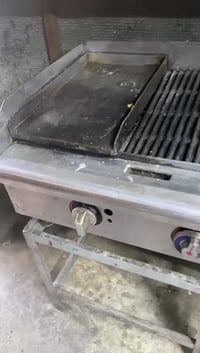 غراض مطعم للبيع جدر  كنتاكي وكرل منضي وغلايه منضديا للبيع لشراي يجي خا...