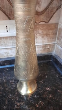 نحاس محفور • ذهبي معتّق • ٤٠ سم