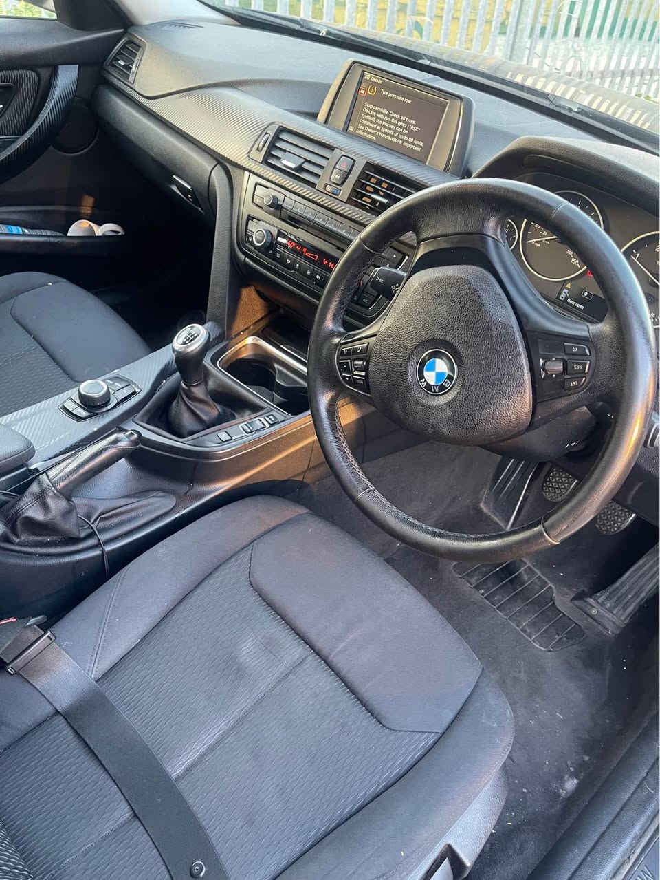Bmw 3 series 2014
It comes with 2L diesel engine 
Only done 186000
I just have done service on it all is perfect from the cars nothing wrong with it 
Viewings can be arranged Birmingham, West Midlands


**إذا كنت صاحب هذا الإعلان وتريد حذفه لأي سبب، رجاءا أرسل رسالة إلى الدعم الفني**