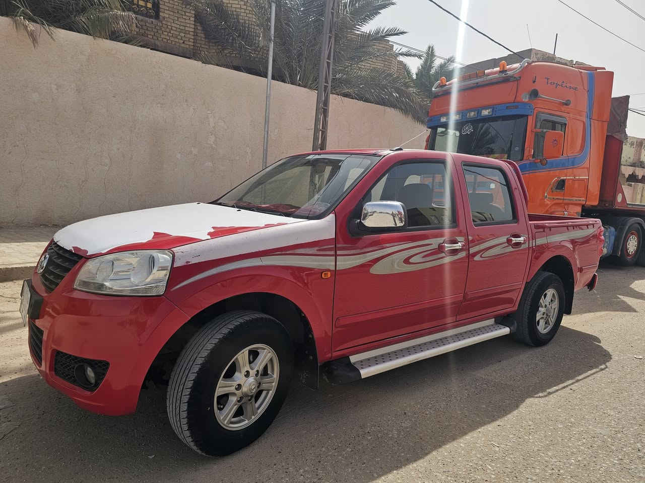 رمضان كريم
كريت وال مديل 2015 كفاله عامه وضع شركه 

رقم واسط السنويه مجدده لل 28

كهربائيات كله شغاله تبريد سنتر تدفه 

السياره جديده كلش ماشيه 170

السعر 85 وبيه مجال حق الجيه المكان ديوانيه 

رقم الهاتف ***********
