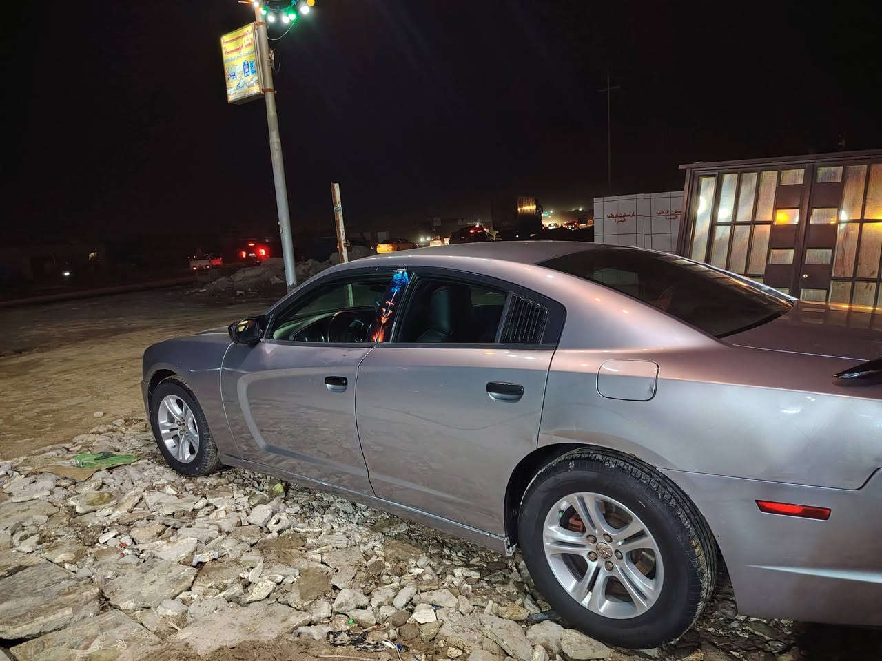 سلام عليكم
جارجر موديل 2014 اصل رقم بصره بسمي رقم انكليزي السياره جاهزه بدي مكينه كير حداديه كامله من كلشي 
ضربتها جاملع وبنيد /البراكيت وشواصي شرط الفحص صبغ  اثر الجراد باب الصدر وجاملغ االايسر وعندي صور قبل اثناء العمل التفاصيل الاتصال ***********
