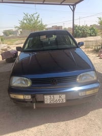 للبيع  نقدي   موديل 1992 محرك 2000 كير اوتماتيك تبريد شغال منظومه جديد...