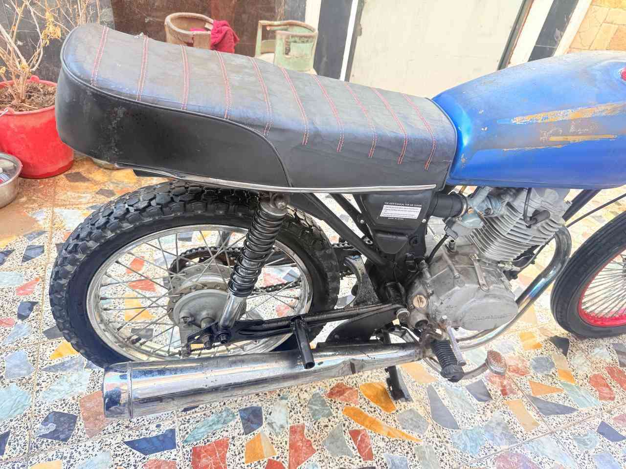 سلام عليكم اربع كير كلك سعر ٢٢٥ وبيه مجال مكانه نجف رقم تليفون ***********
